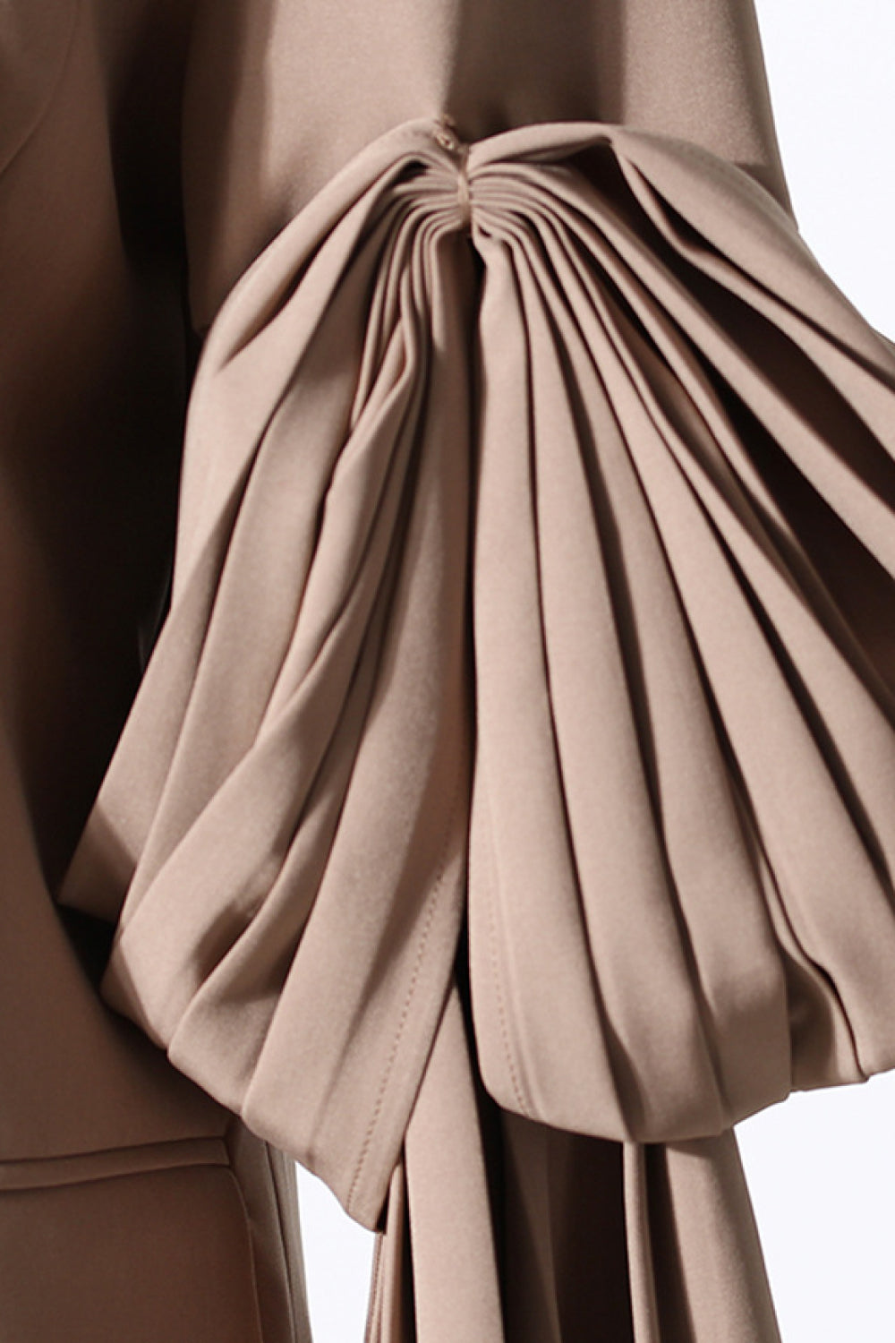 Dream Architect Statement Sleeve Blazer
