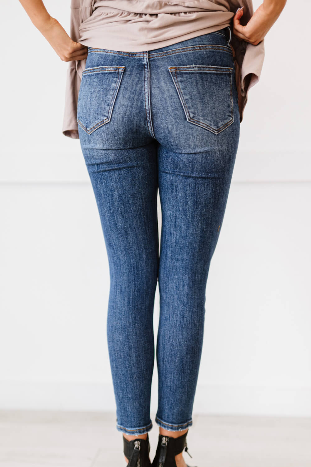Full Size Run High-Waisted Distressed Skinny Jeans