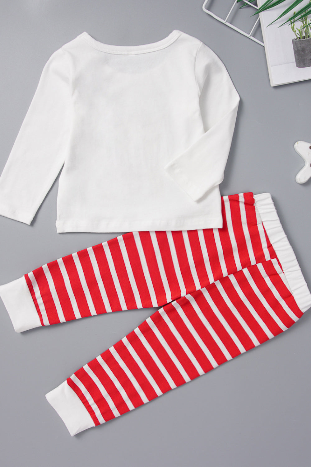 Kids' Reindeer Christmas Pajamas Set